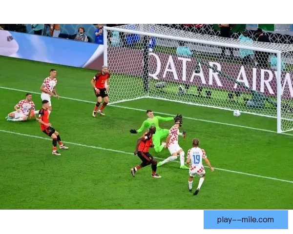 卢卡库欧冠决赛连续错失良机遭媒体批评 球迷痛心不已